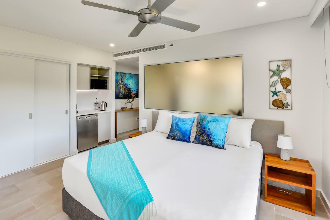 Elysium Private Apartments Triton By The Sea ปาล์มโคฟ ภายนอก รูปภาพ
