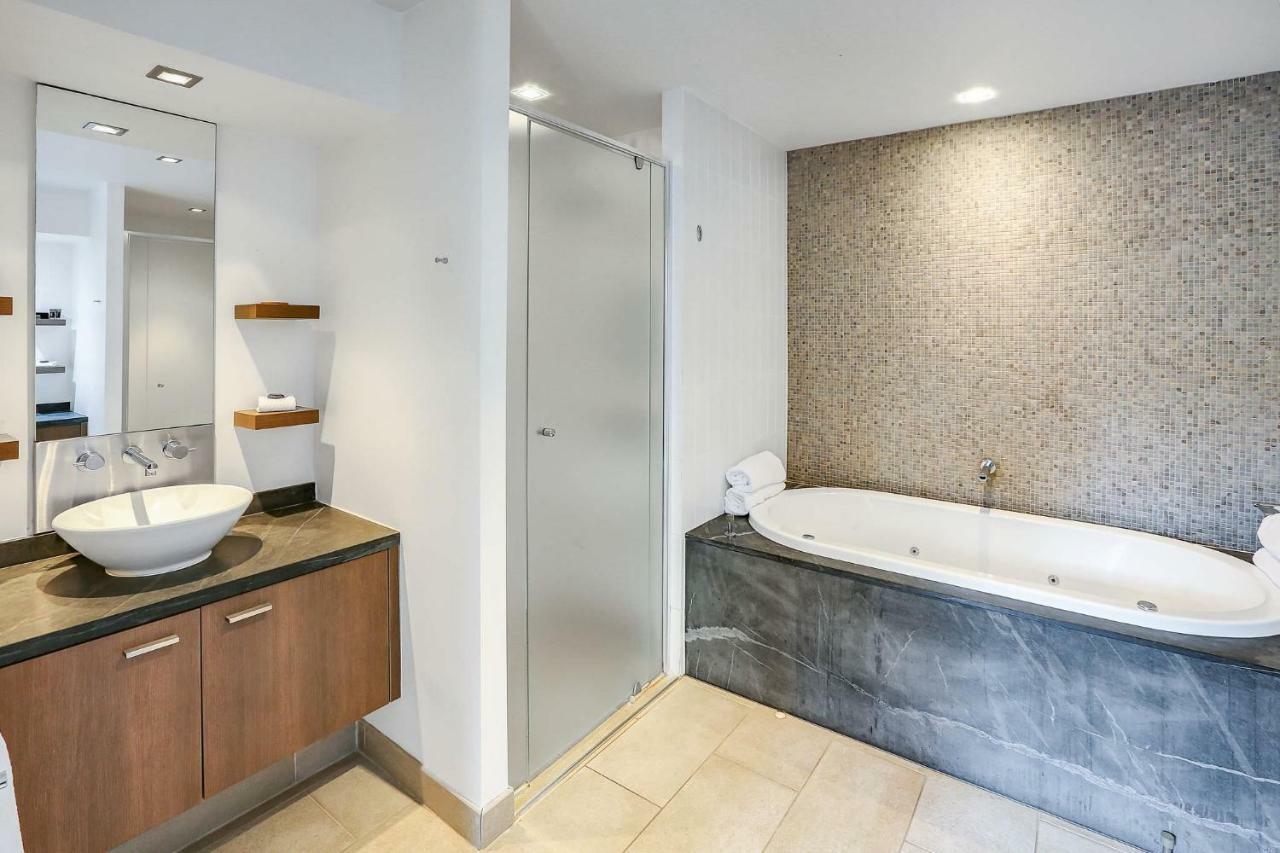 Elysium Private Apartments Triton By The Sea ปาล์มโคฟ ภายนอก รูปภาพ